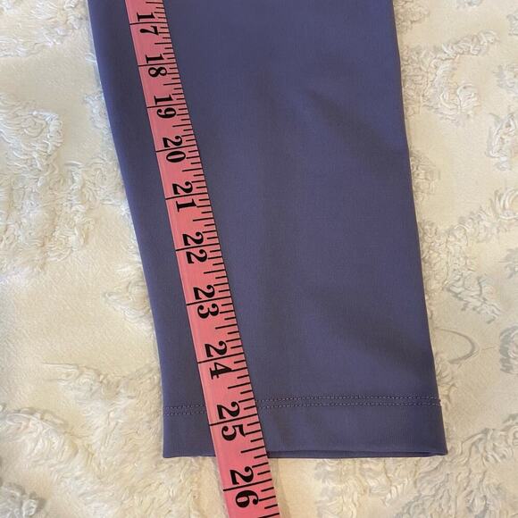 BEYOND YOGA Caught in the Midi High Waisted Leggings Women's Amethyst XL Sporty - Picture 9 of 9